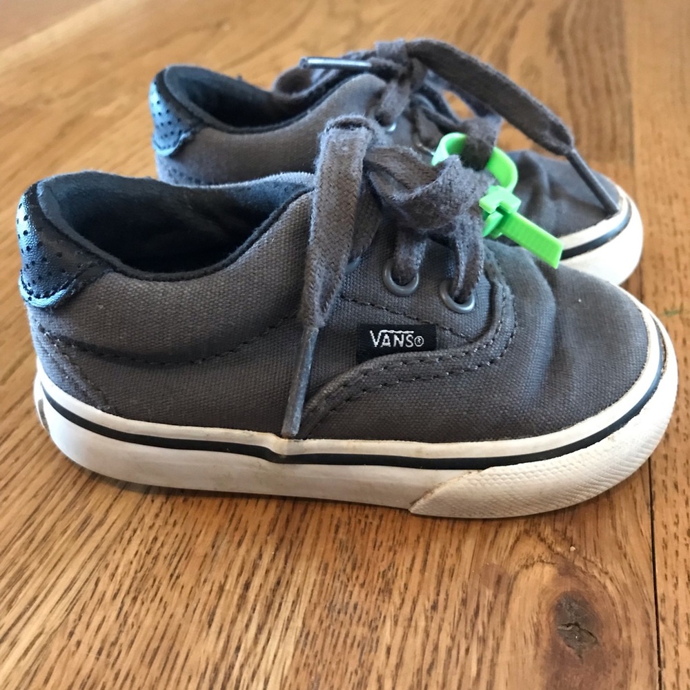 Vans toddler lace ups